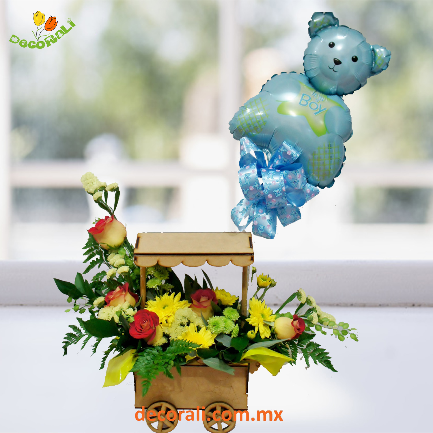 Cochecito de flores con globo
