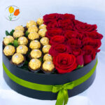 Caja rosas rojas y ferrero
