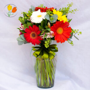 Gerberas de colores en jarron